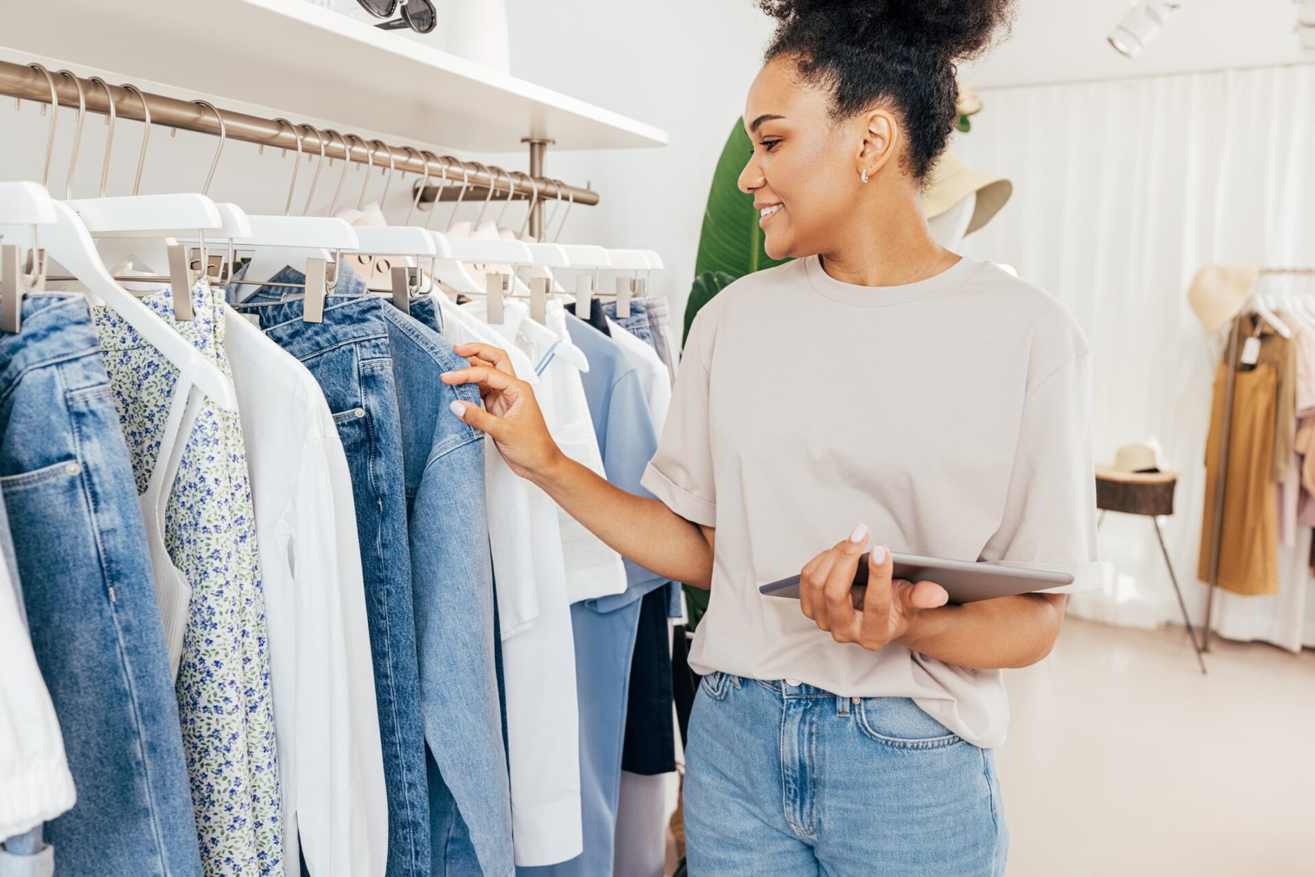 How To Start A Clothing Business In 8 Steps