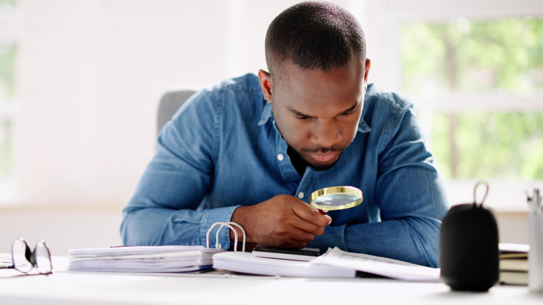 Common IRS Audit Triggers Related to Expense Tracking for Small Businesses